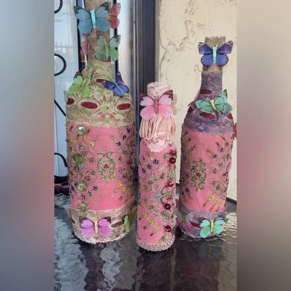 Hand Crafted The Butterfly Garden Gypsy Bottle Set - Picture 4 of 5